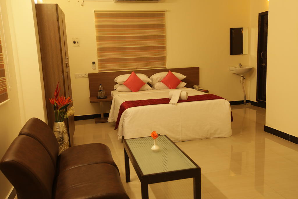 Aakash Inn Tiruvannāmalai Quarto foto